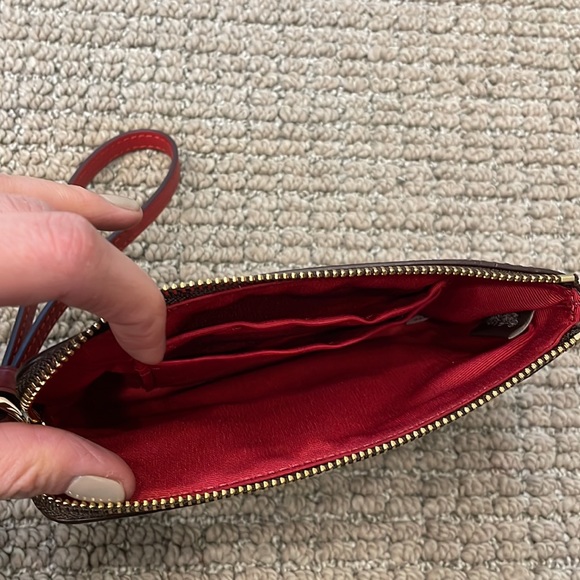 Coach Wristlet NWT and Original Box - Picture 3 of 5